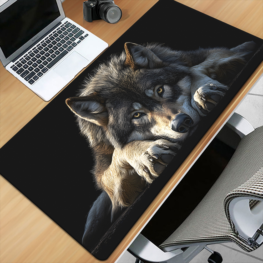 Wild Grey Wolf on Black Backgr - Desk Setup Grey avaliação e preço